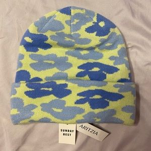 ARITIZA Sundays Best snowflake beanie with green and blue flowers NWT